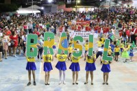 Imagem Desfile Cívico em alusão aos 200 anos de Independência do Brasil.